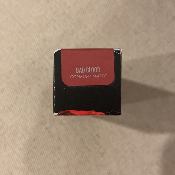 NEW URBAN DECAY Vice Lipstick Bad Blood Comfort Matte - Picture 6 of 13